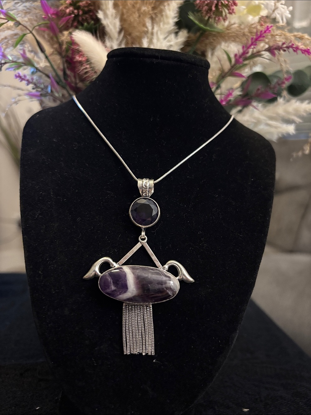 Sterling Silver Amethyst Gemstone Necklace.